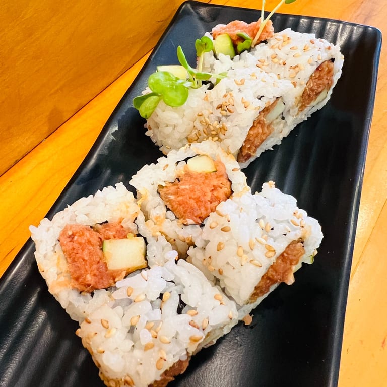 Delicious Spicy Tuna Roll