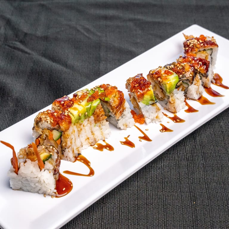 Delicious Dragon Roll Experience